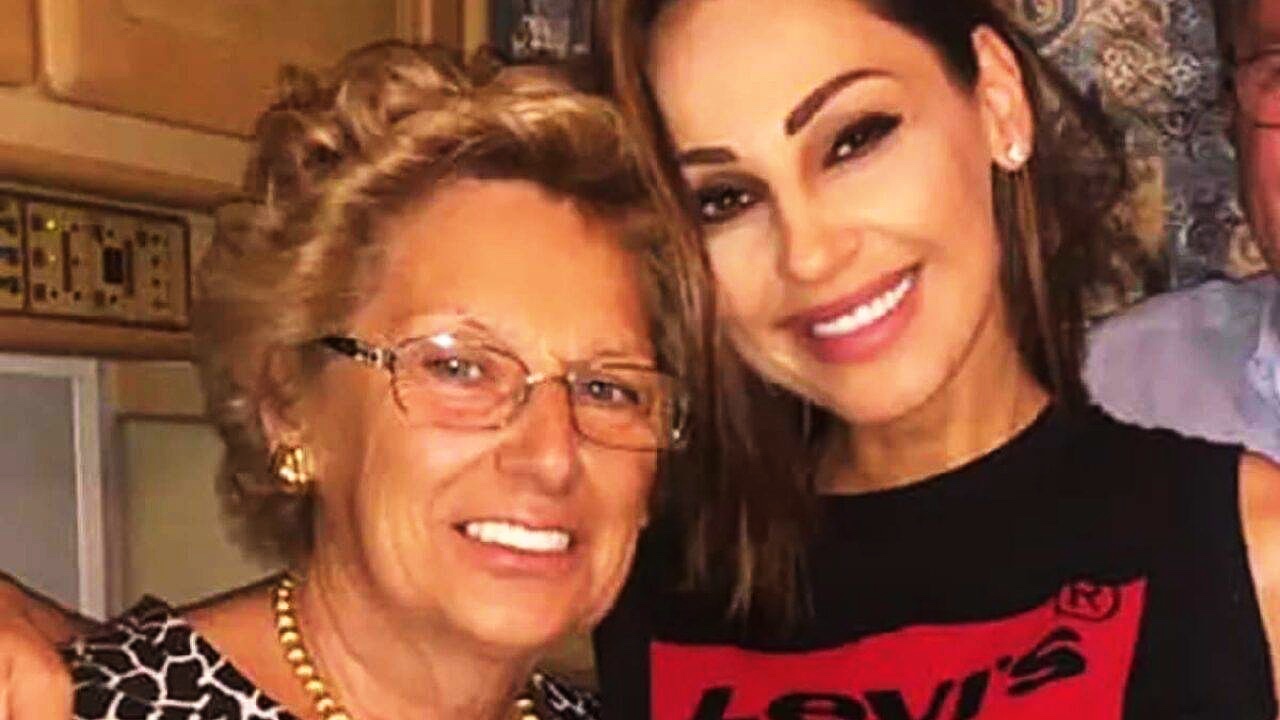 Anna Tatangelo Madre Morta A 67 Anni La Causa Del Decesso Terribile 