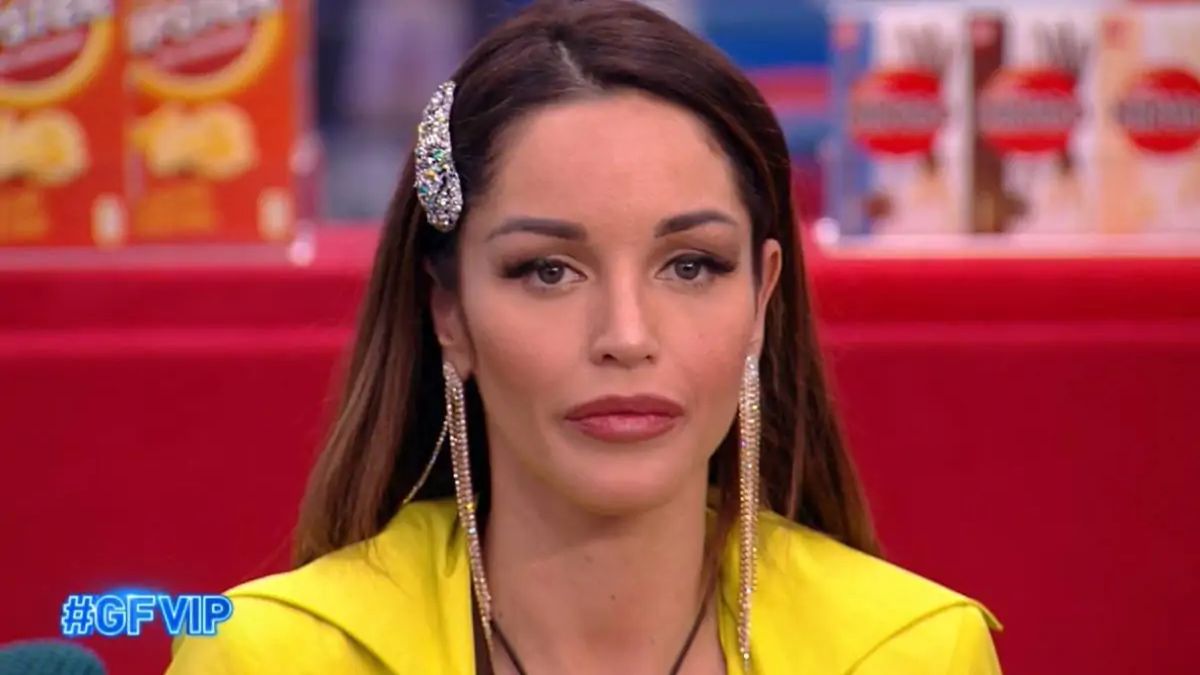 Delia Duran, confessione sul figlio che non arriva: “Ci proviamo da tempo”