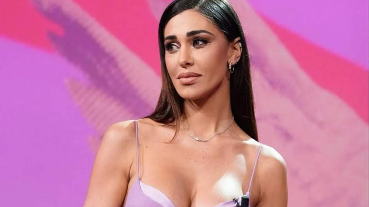 Belen Rodriguez via da Mediaset: la showgirl rompe il silenzio