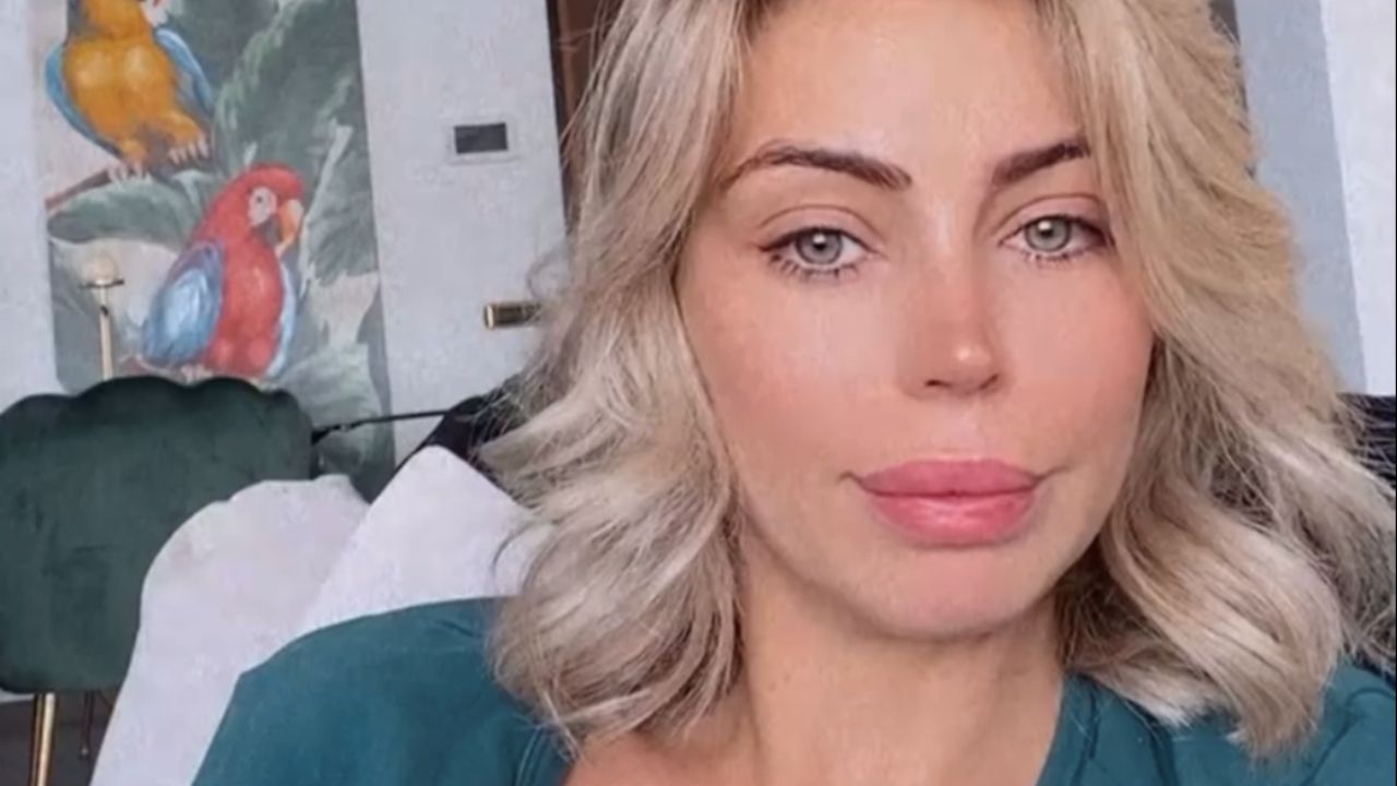 Alessia Cammarota si sfoga sui social contro alcune mamme: cosa è successo