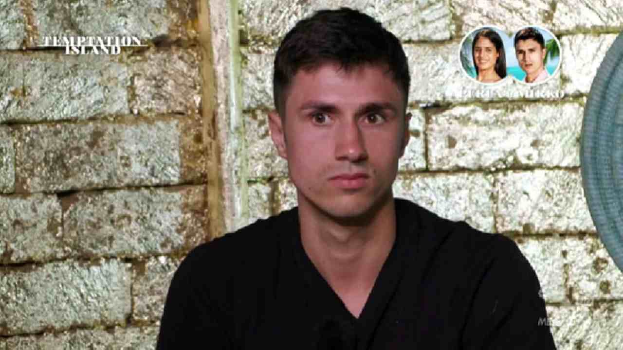 Temptation Island, Mirko attaccato dalla mamma di Perla: cosa ha detto