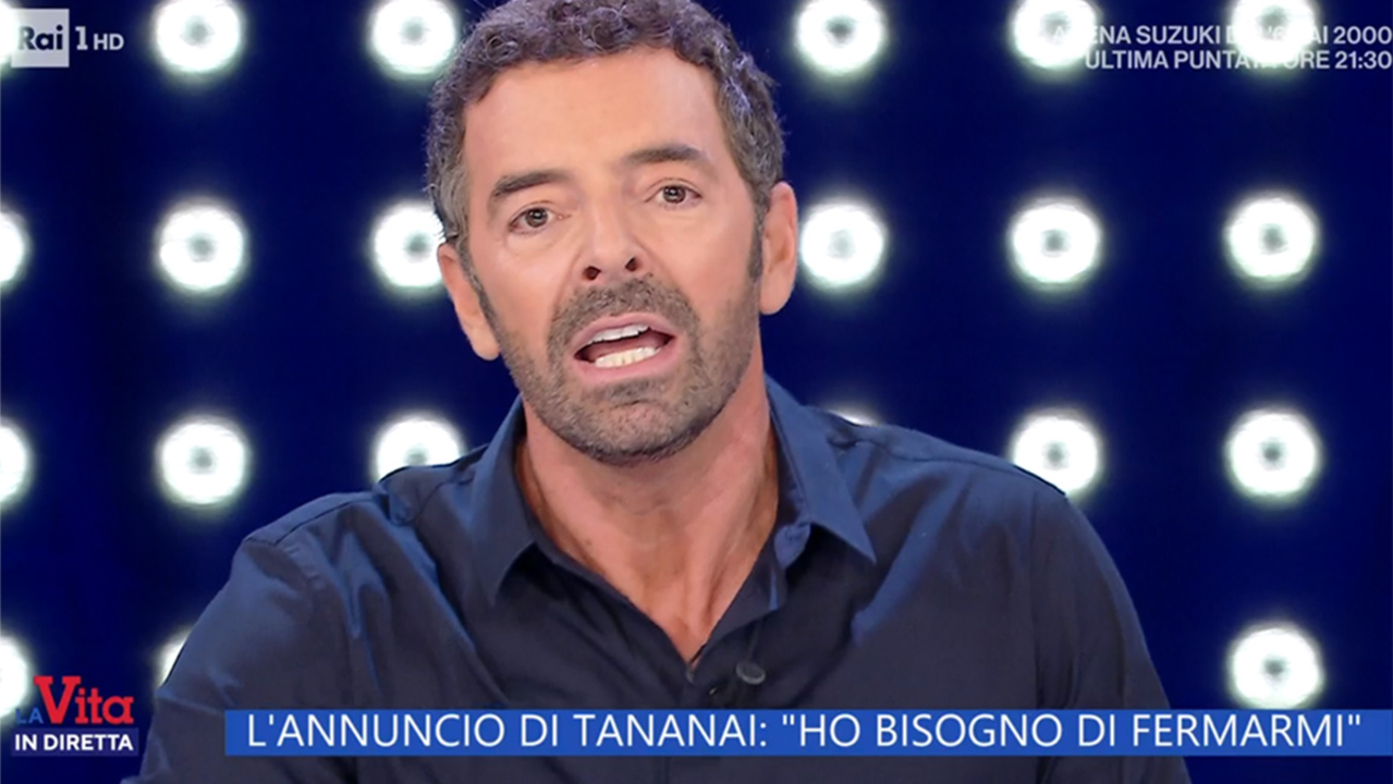 Alberto Matano: «Non vedo l’ora di smettere». C’entra la vita in diretta