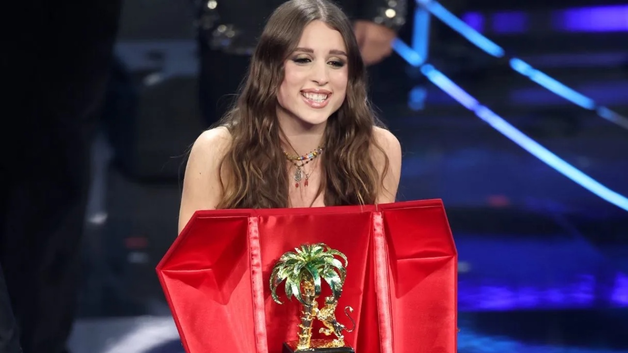Angelina Mango vince Sanremo 2024, sconfitto Geolier. Classifica e premi