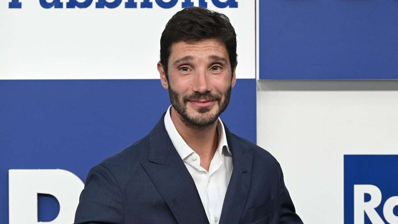 Stefano De Martino contro Maria De Filippi: l’idea Rai (assurda)