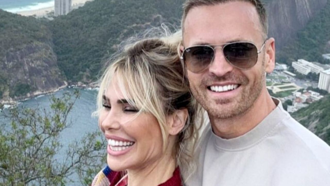 Ilary Blasi incinta «aspetta figlio da Bastian Muller»: scoop e foto