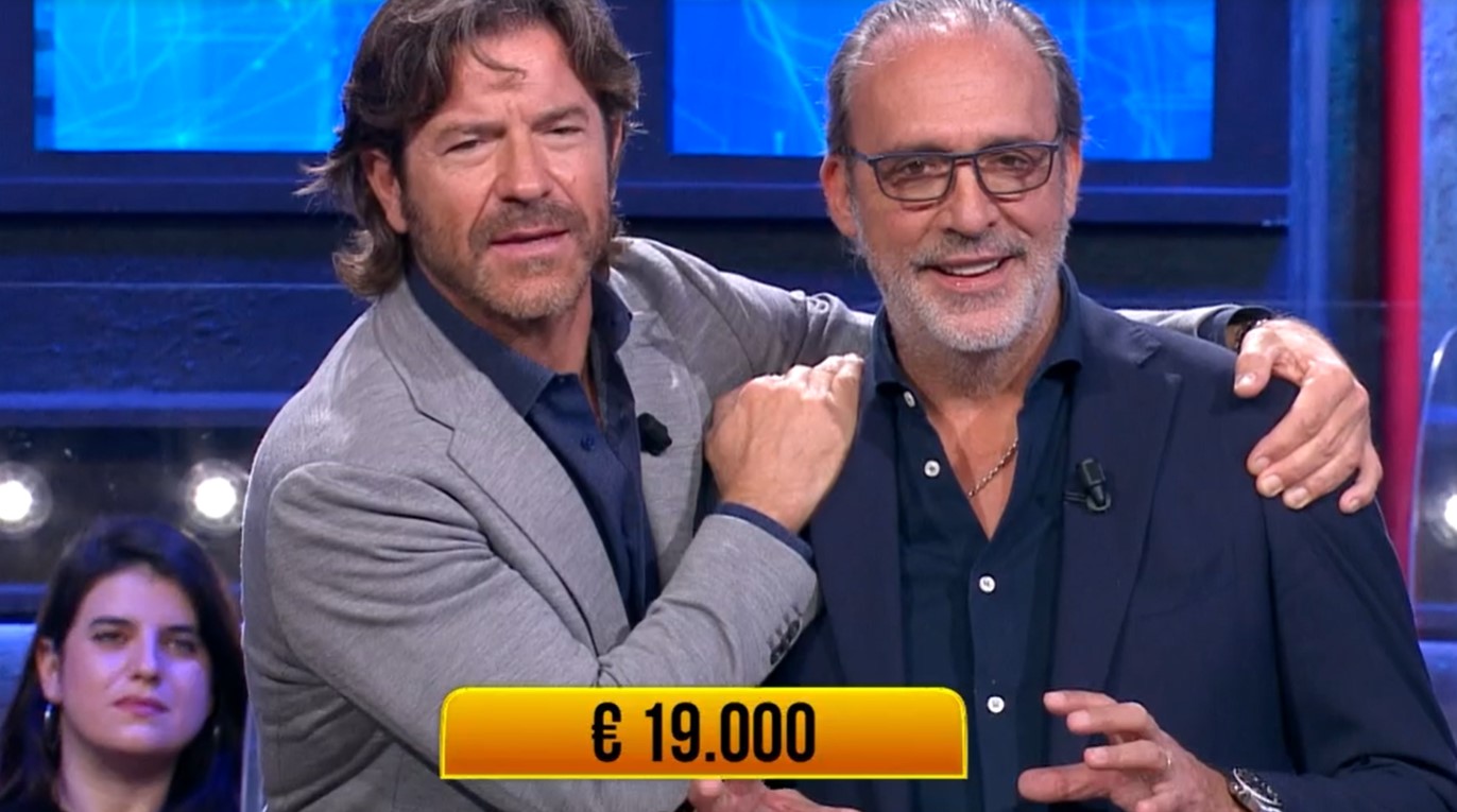 Soliti Ignoti, gradito colpo di scena sul finale con Paolo Conticini e Luca Ward