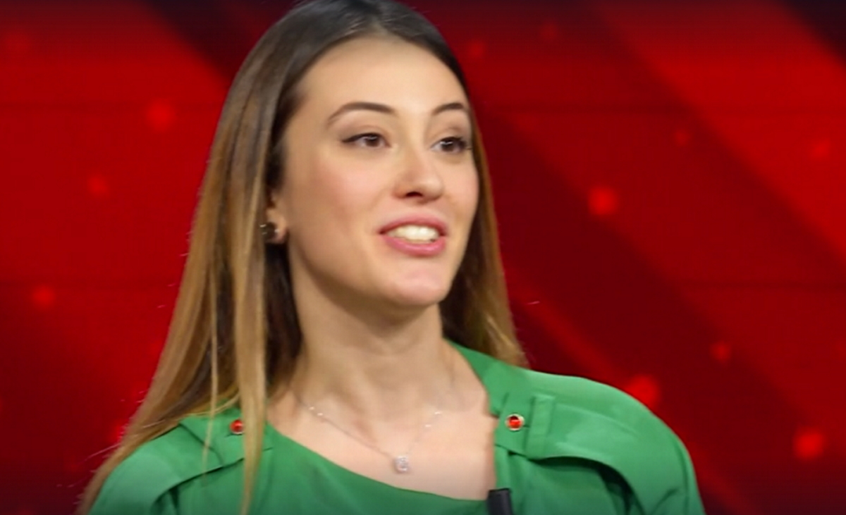 L’Eredità, Andrea senza ’sapienza’ per colpa della ’famiglia’: Benedetta non ce la fa