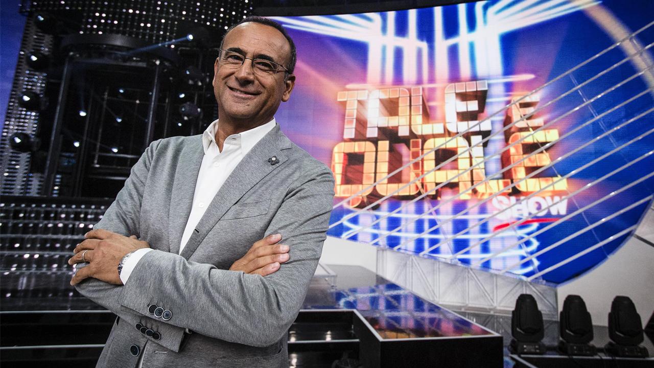 Tale e quale show 2022: nota show girl italiana nel cast?