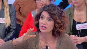 Barbara De Santi, pagelle su dame e cavalieri di UeD: chi ne esce a pezzi