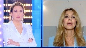 Adriana Volpe Rai2, rivelazione su Barbara d’Urso: «Ecco cosa penso»