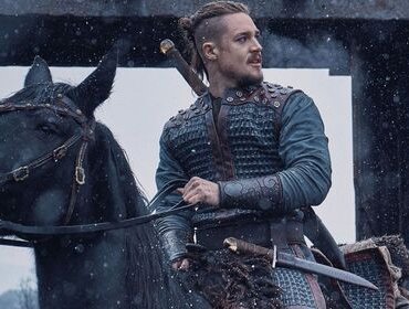 Seven Kings Must Die: dopo la quinta stagione di The Last Kingdom arriverà il film