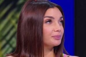 Isola dei Famosi, Elettra contro Gilles: «Poco simpatico e arrogante»