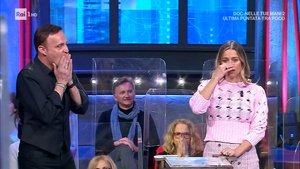 Ascolti TV 17 marzo, ’boom’ Soliti Ignoti  Amadeus spacca con Giò Di Tonno e Lola Ponce