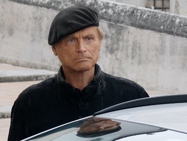 Terence Hill torna in Don Matteo? Spoiler e spiegazione dei promo