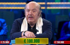 Ascolti TV 19 febbraio, debutto trionfale per Affari tuoi con la vincita di Lino Banfi