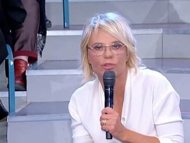 Ascolti Tv lunedì 22 marzo 2021: L'Isola dei Famosi non convince, Uomini e Donne fa il botto