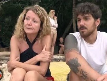 Isola dei Famosi, Angela contro Paul: «Capisce quando gli pare»