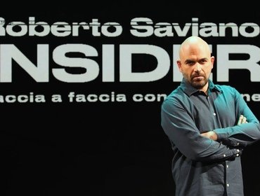 Saviano su Rai3 con Insider censurato: «Ora costretti a mandarlo in onda»