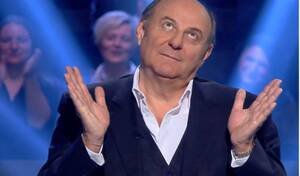 Ascolti TV 7 dicembre, boom Caduta Libera: l’assenza de L’Eredità giova a Gerry Scotti