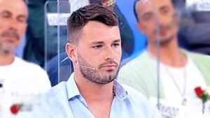 Uomini e Donne: Federico Dainese frequenta ex dama? I messaggi lo incastrano