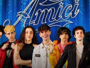 Amici 20, giungono i contratti discografici per i cantanti