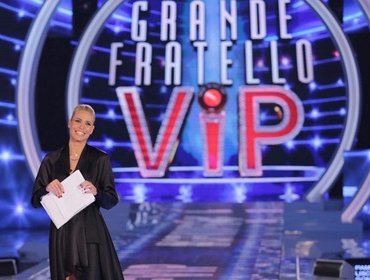 Ascolti tv lunedì 4 dicembre: Grande Fratello Vip da record ma, non supera Scomparsa