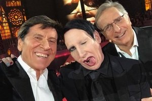 Gianni Morandi e il selfie con Marilyn Manson: no a Satana in tv