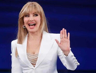 Perché Milly Carlucci stasera non va in onda? L'AcchiappaTalenti spostato