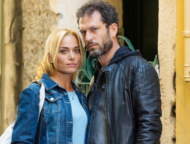 Un posto al sole, anticipazioni: Eduardo e Clara in pericolo 