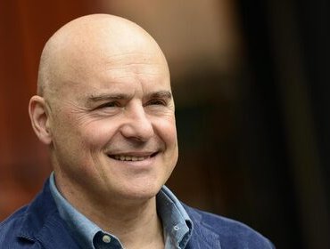 Il re: Luca Zingaretti protagonista di una nuova serie tv Sky