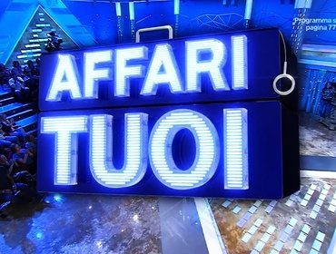 Affari Tuoi in Rai fino al 2027. Stefano De Martino ha superato l'esame?