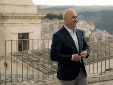 Il Commissario Montalbano, trama 25 maggio: un efferato delitto