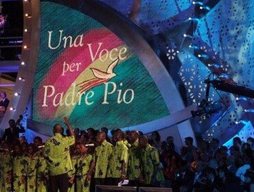 Stasera in tv, oggi 25 giugno 2022: Tu si que vales e Una voce per Padre Pio