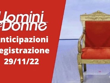 Anticipazioni Uomini e Donne 29/11: un'esterna emoziona tutto lo studio