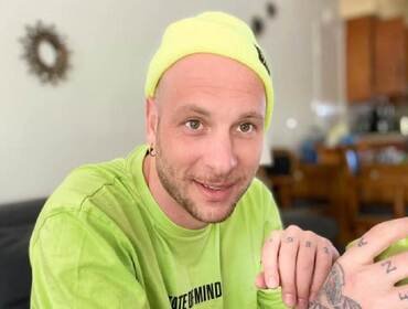 Clementino Made in Sud stasera 2 Maggio: salta la conduzione, l'annuncio