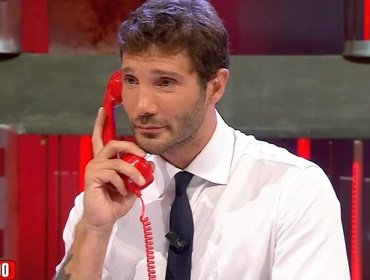 Affari Tuoi non va in onda stasera: De Martino salta, quando ritorna