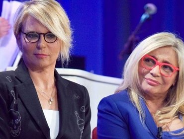 Uomini e Donne, Rai e Mara Venier copiano format: De Filippi si espone