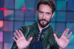 Alex Belli in quarantena per tornare al GF Vip: l’indiscrezione