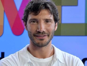 Stefano De Martino porta Belen in Rai dopo le corna? Retroscena